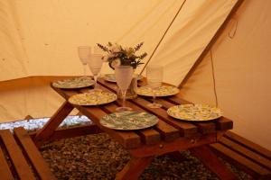 Secret Wood Glamping