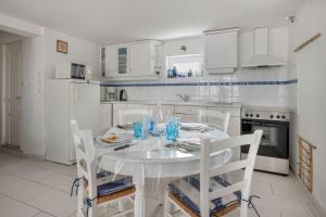 Appartements 280m de la plage, appartement pour 4 : photos des chambres