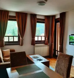 Relax Apartman - Paljike
