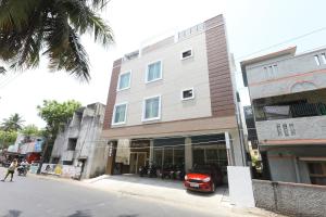 Super Hotel O Perfect Stay Near Meenambakkam Metro Station