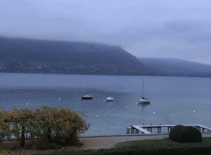 Appartements Somptueux appartement Beau-Rivage : photos des chambres