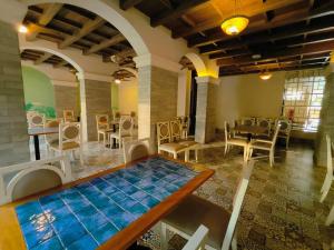 Retro Vintage Retreat 2BHK Apt Zennova Stays, 5mins from Dabolim Airport