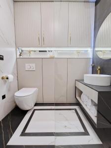 Lux Lake - Apartament z ogrodem nad Jeziorem