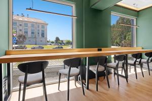 B&B HOTEL Santiago Milladoiro