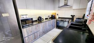 Shad Shack - Sleeps 10