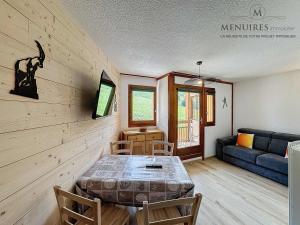 Studio + cabine 4 pers 24m², ski aux pieds, parking à proximité - FR-1-178-106