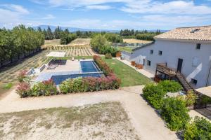 Mas Eléhis Gîtes en Provence