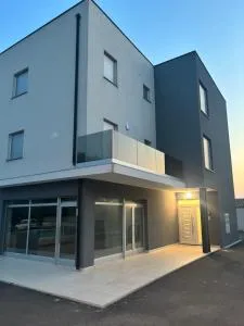 Apartman TINI 1 - Škatari
