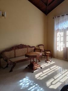 Sujee Villa CeylonHub