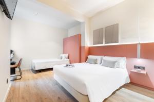 Superior Family Room room in LeMar Boutique Barcelona