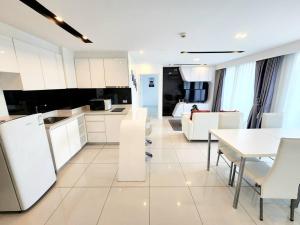 City Center Residence with two bedroom & two bathroom