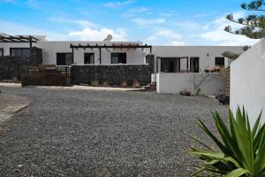 Playa Marina Eco Bungalow – Arrieta View