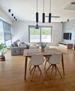 Moderný Loft s Terasou v centre mesta Prievidza