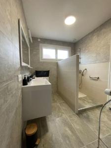 Appartements Maison 4 chambres Albertville : photos des chambres