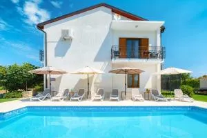 House Demetra - 廷詹