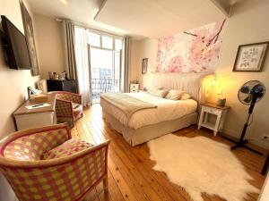 B&B / Chambres d'hotes Chambre Romeo ou Juliette : photos des chambres