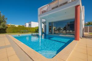 Capetown Marina Luxury Villa - Private Pool