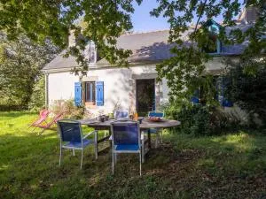 Holiday Home Le Petit Poirier by Interhome - Saint-Évarzec