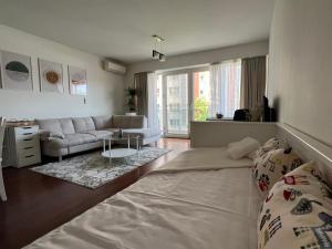 Central City Oasis - InCity