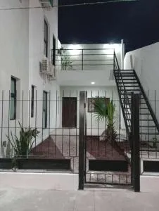 Hospedaje Karina - Пасо-де-лос-Лібрес