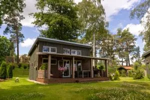 Ragakrasts jaunie namiņi - Dzedrutsiems