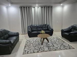 JC Apartments - 4hvězdičkové hotely ve městě Ndola