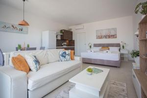 Villa Jolara With Heated Pool - Deluxe Apartment 5