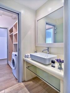 Luxurious Villa Pactia amazing pool