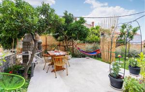 Awesome Apartment In Cavtat With Wifi