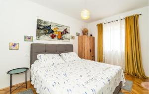 Awesome Apartment In Cavtat With Wifi