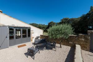 Appartements Le Mas des Aracil 2 - Appt climatise avec piscine : photos des chambres