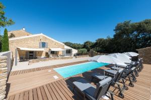 Le Mas des Aracil 1 - Appt climatisé 6p, piscine