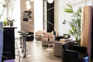 Hotels Hotel Point France : photos des chambres