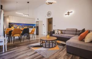 Awesome Home In Dugi Rat With Sauna 