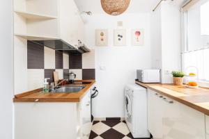 SuperApart Kilińskiego 3, Cozy Urban Retreat, Perfect for Couples