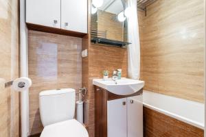 SuperApart Kilińskiego 3, Cozy Urban Retreat, Perfect for Couples