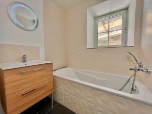 T2 Rez-de-chaussée, Le Victor Hugo