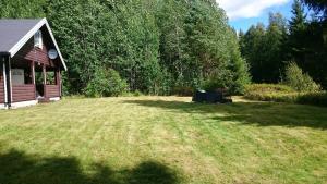 Koselig hytte i Sverige 20 minutter fra norskegrensen Ostervallskog