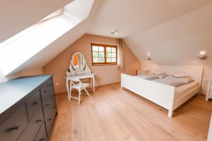 Tailors House - Happy Rentals