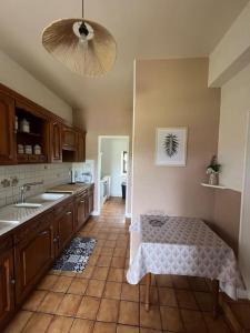 Belle Maison avec vue magnifique , séjour pleine nature gd jardin