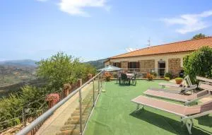 Pet Friendly Home In Laureana Cilento - Vatolla