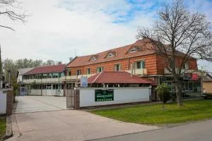 Marex Centar - Crepaja