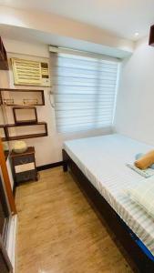 Urban Staycay by MIMI