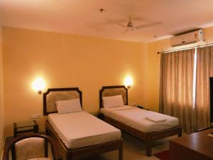 Hotel Golden Anchor Dhamara