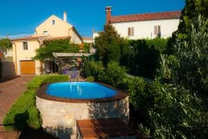 House Polic - Hreljin