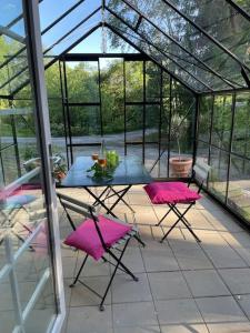 Den lilla röda stugan