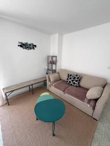 Appartement T2 à 50 M de la plage - 4CDUSUD8