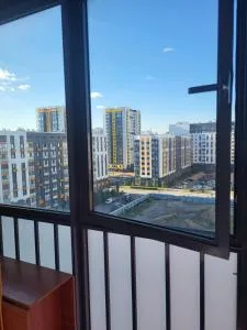 ЖК Нова Сити на левом - Prigorodnyy