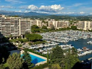 My Resid Appart Cannes Marina Montagne vue