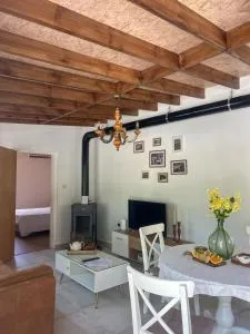 The OliveOrange Grove House! - Тохни